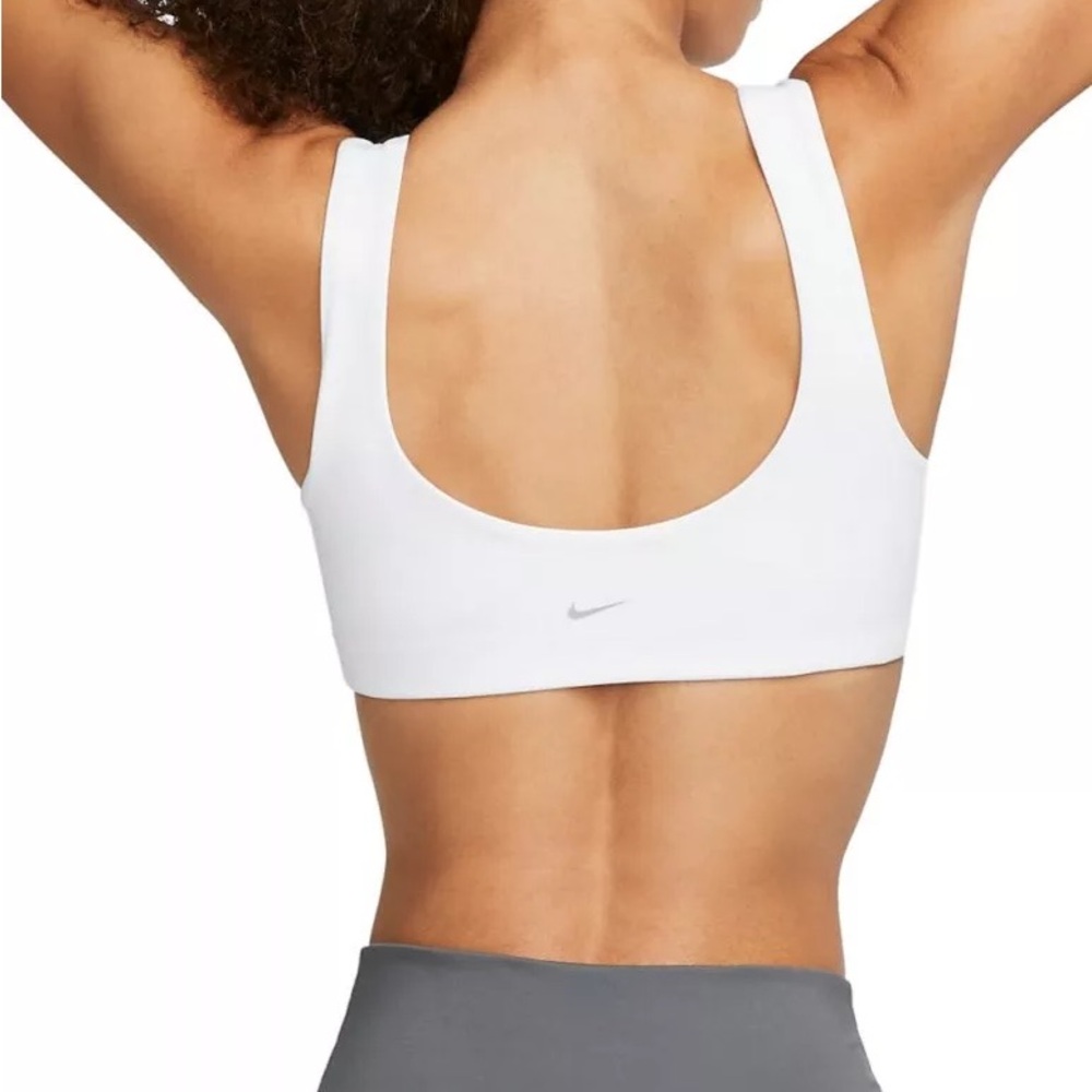 Nike Women's U-Neck Light-Support Training Sports Bra Size Large